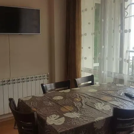 דירה Apartment Kostov סוזופול